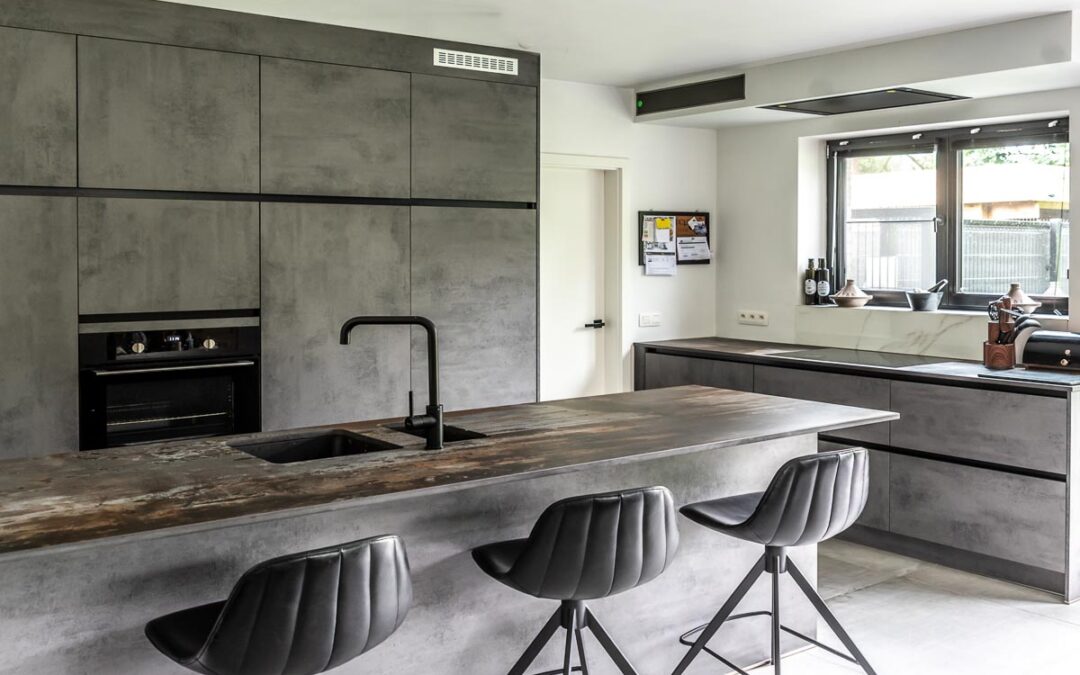 KS-10154-Greeploze keuken in urban dark concrete
